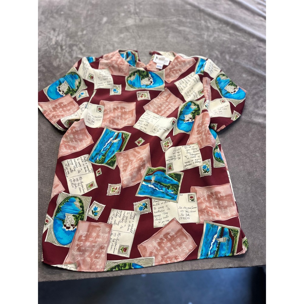Vintage Maggie Sweet Postcard Novelty Print Blouse Burgundy Travel Top Small